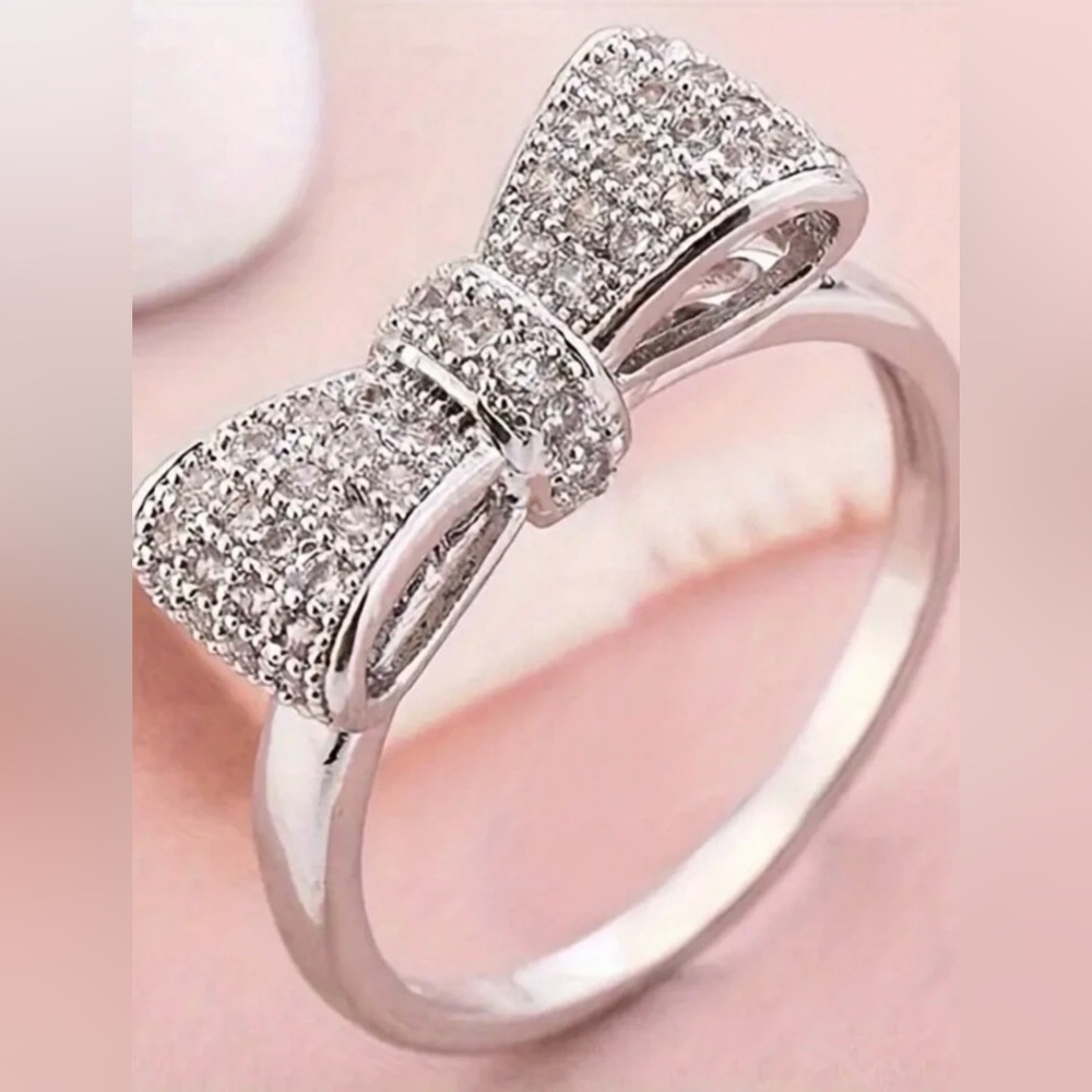 Women Bowknot Cubic Silver Plated Zirconia Ring